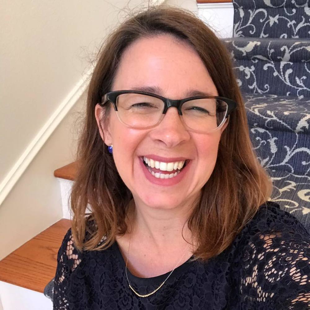 Meet your Posher, Jennifer